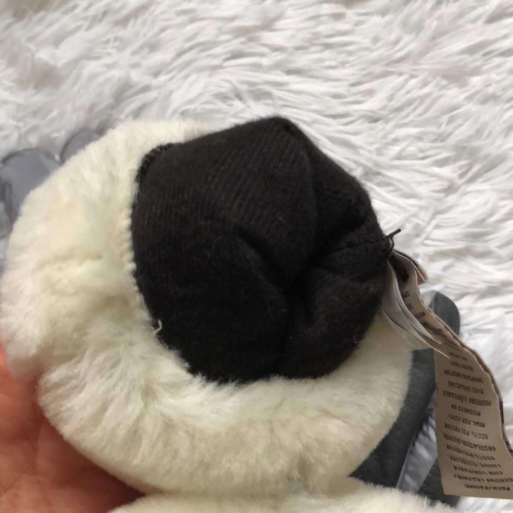 UGG women’s gloves - Picture 8 of 9